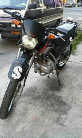 Vendo motocicleta xr en exelente estado