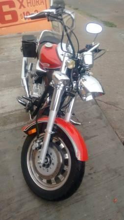 Moto Loncin 250cc -06