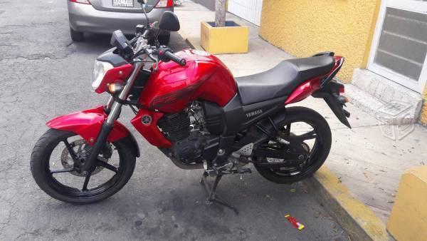 Moto fz16 -14