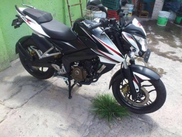 Pulsar 200NS -16
