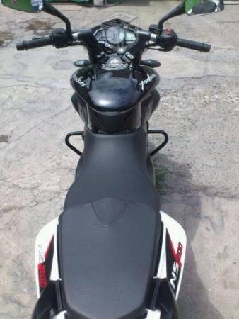 Pulsar 200NS -16