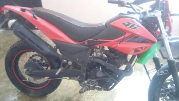 Vendo moto -12