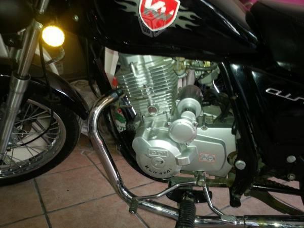 Motocicleta Itálica -15