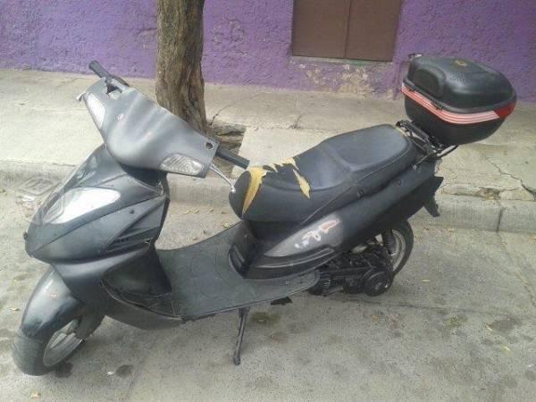 Vento Phantom Automática 150cc -02