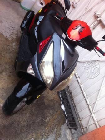 Motoneta GS150 -10