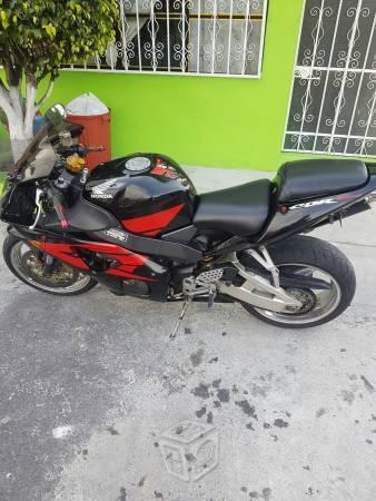 V/c honda 954rr enterota -02