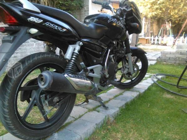 Pulsar 180 V/C -06