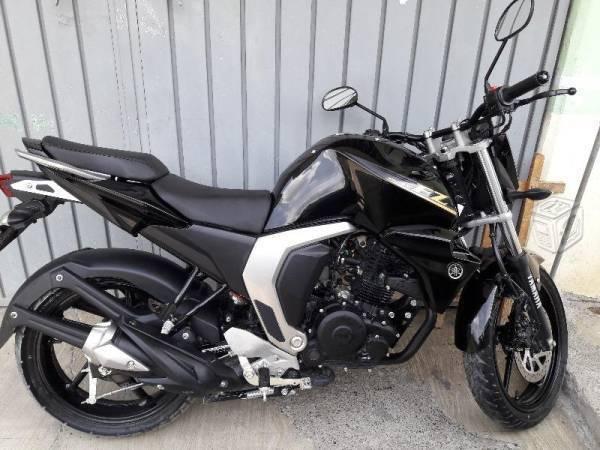 Yamaha FZ 2.0 mod