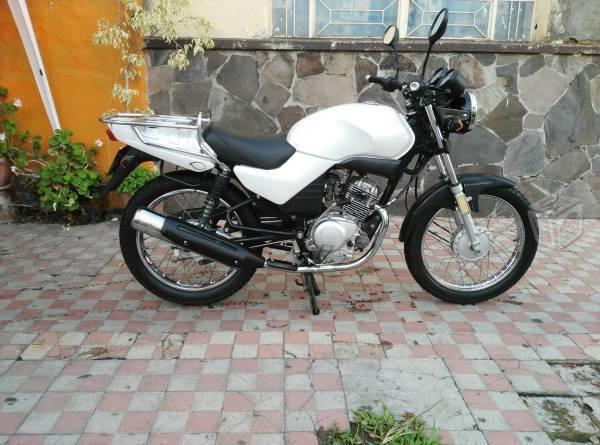 Yamaha ybr en -13