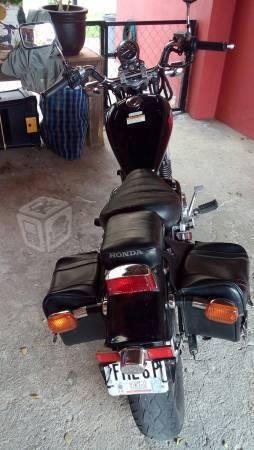 Honda Rebel en perfecto estado -03