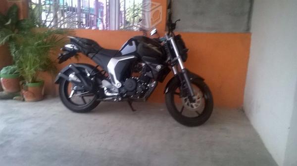 Nueva moto Yamaha -16