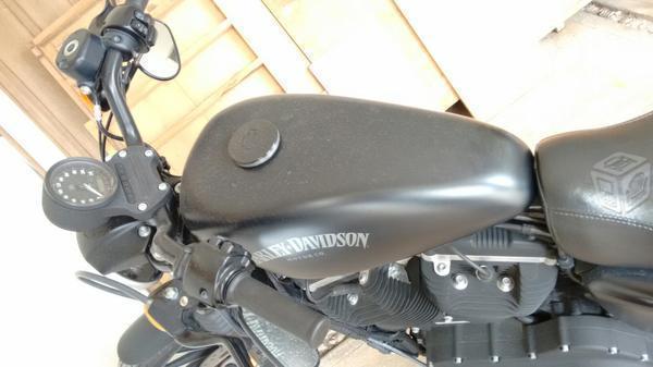 Harley Davidson Sportster Iron 883 -14