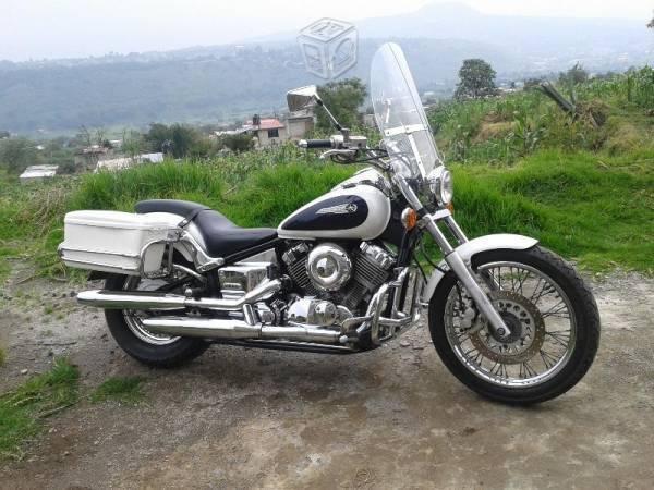 Moto YAMAHA DRAG STAR -98