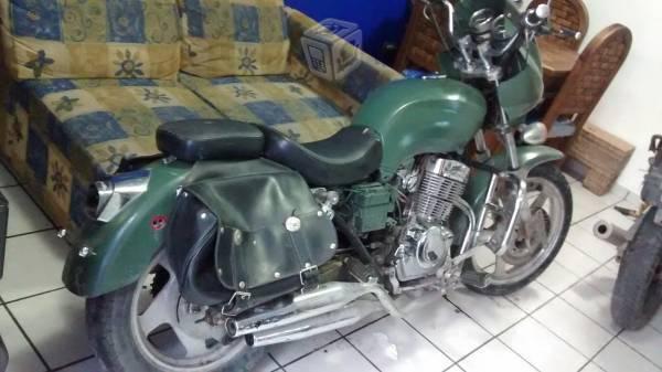 Moto crucero 250 -09