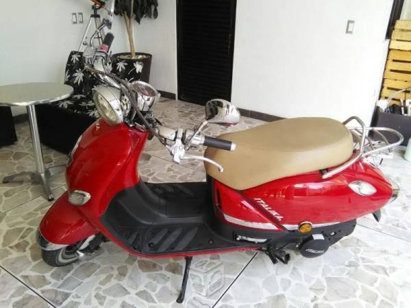 Moto roja italika -14