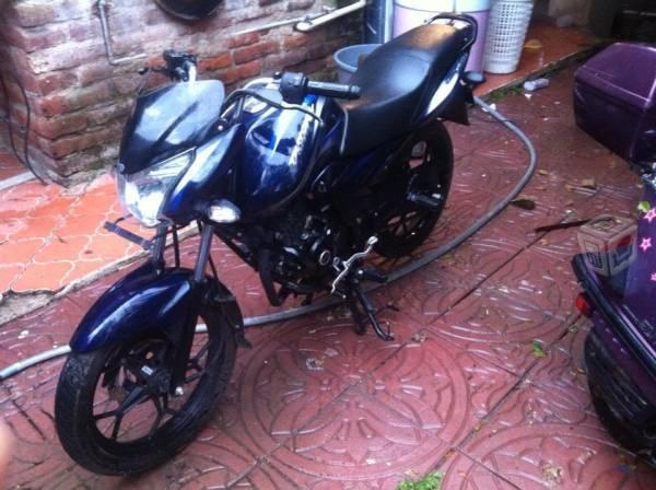 Moto bajaj discover 150 s -15