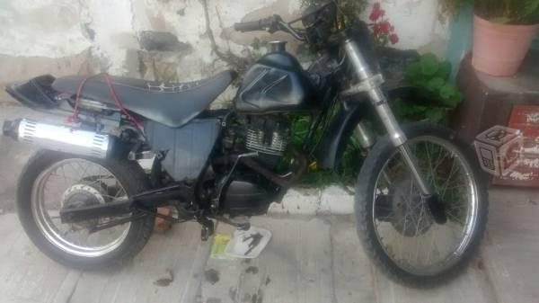 Vendo mi moto marca storm -05