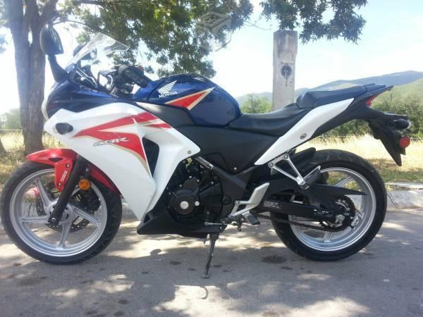 Cbr250r Honda -12