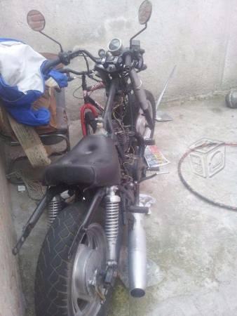 Motocicleta Dinamo 150cc -02