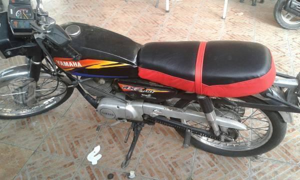 Yamaha rxz100 correlona -98