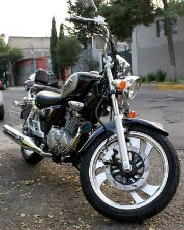 Moto Suzuki Gz-150 Chopper -15