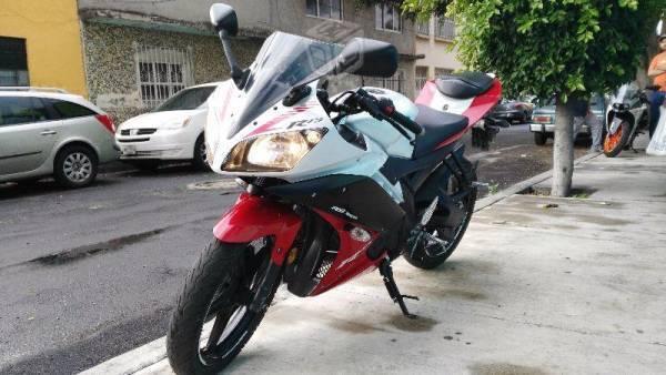 Yamaha r15 en buen estado -14