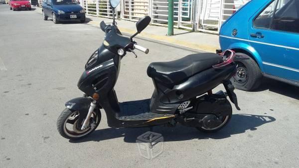 Motoneta Toromex 125cc -06