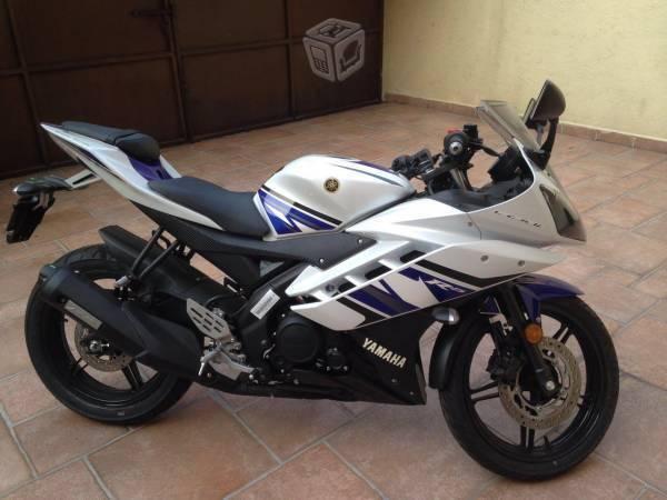 Yamaha R15 -14