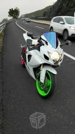 Moto Suzuki GSX-R 750 -07