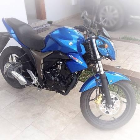 Suzuki gixxer -16