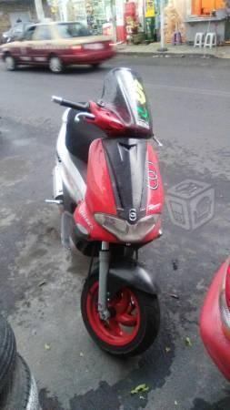 Motoneta gilera 180cc runer -02