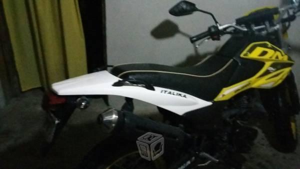 Moto italika dm 150 -15