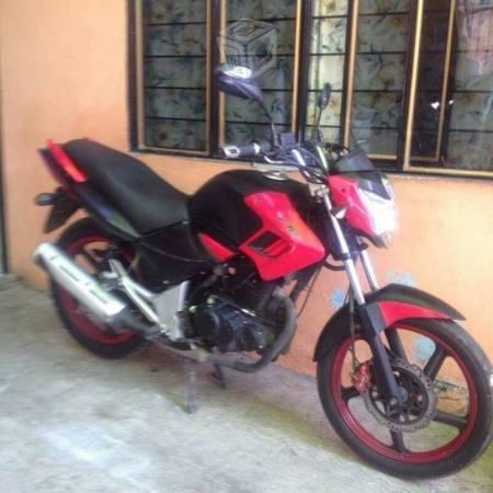 Motocicleta italika ft 180 -14