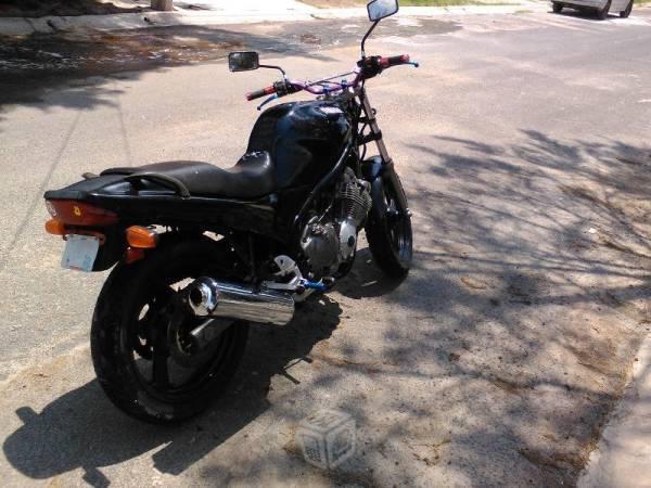 Yamaha Seca II 600CC -92