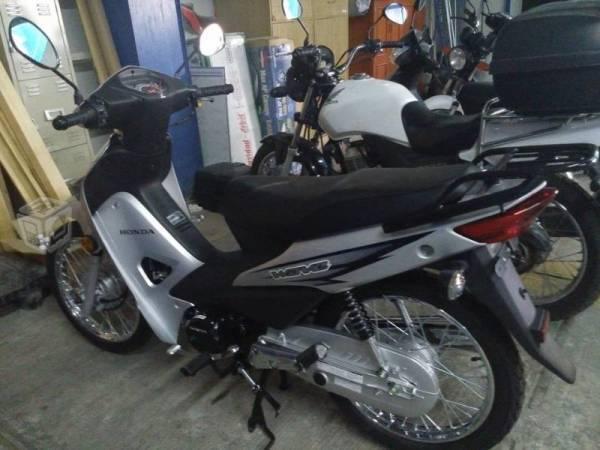Motocicleta Honda -16