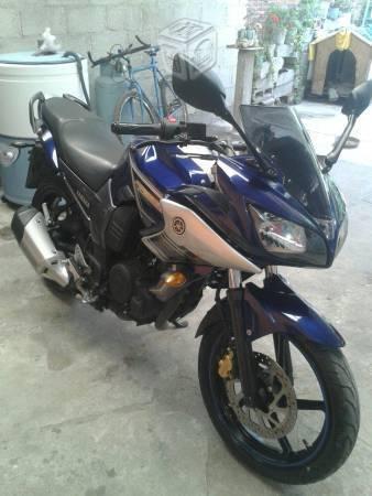 Deportiva Yamaha Fazer -14
