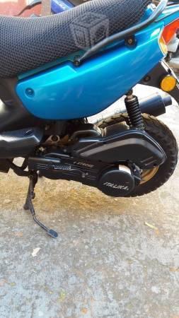 Italika 150 cc seminueva