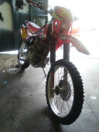 Honda crf -08