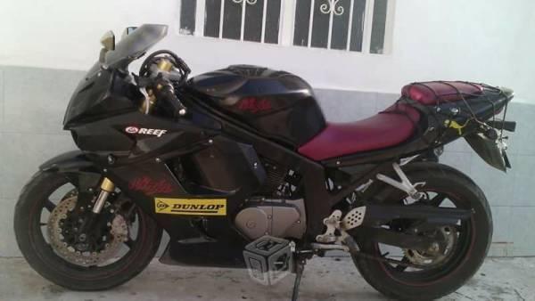 moto de pista 250cc dohc -08