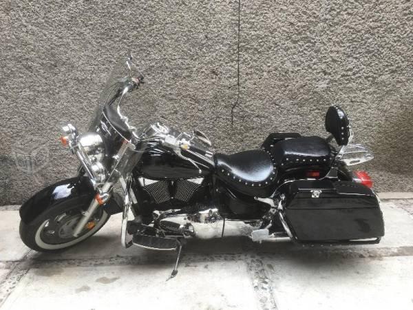 Suzuki M90 de 1500cc con muchos extras -05