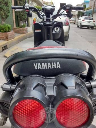 Yamaha Bws Motard en muy buenas condiciones -13