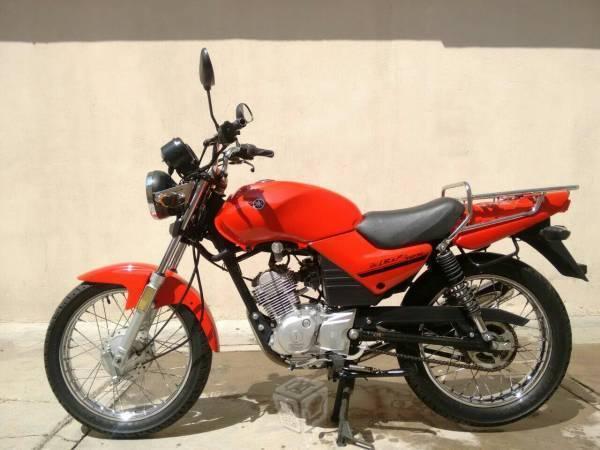 Yamaha ybr 125 -13