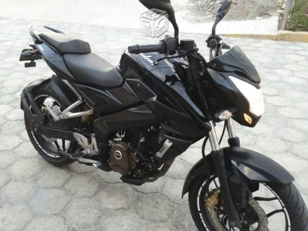 Preciosa pulsar 200 ns, seminueva, fact original -15