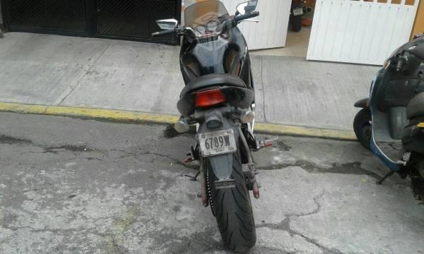moto Kawasaki -06