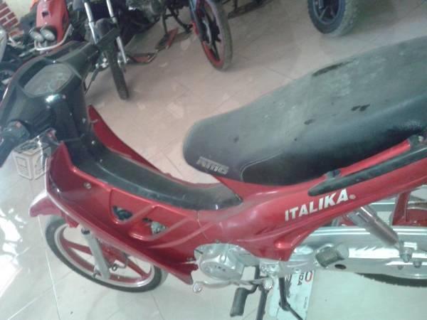 Italika at 110 -12