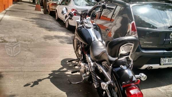 Moto harley davidson dyna low rider -06