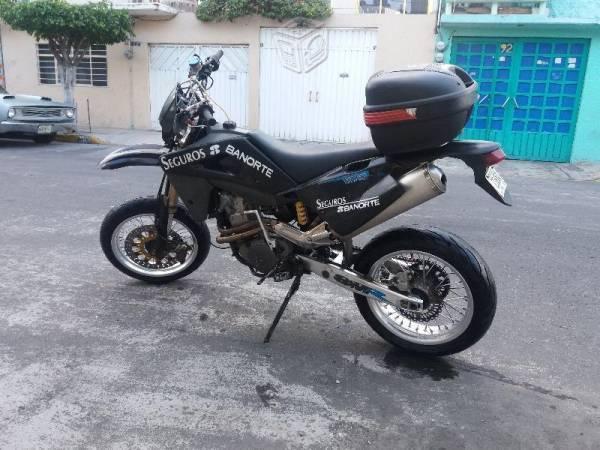 Cvr 610 super motard pc -05