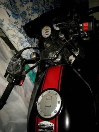 Vendo moto rt 200 italika -14