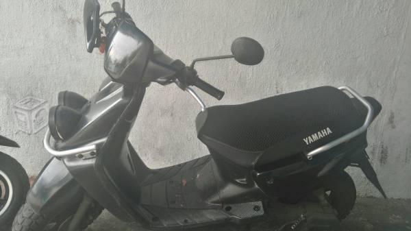 Moto biwis yamaha -99