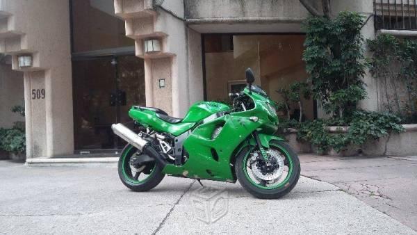 zx-6r 600cc. poder total muy bonita -96